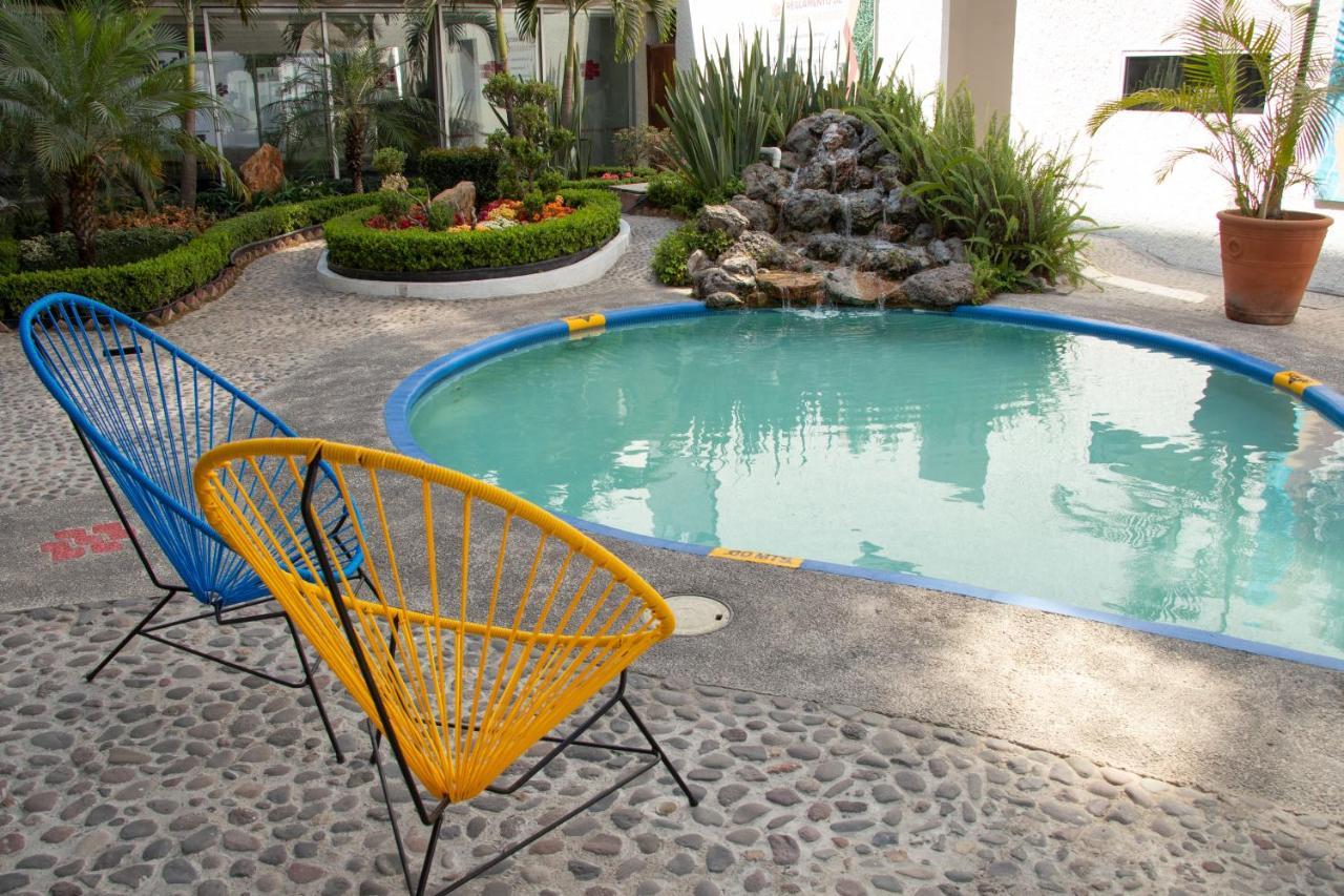 Hotel Las Pergolas Guadalajara Exterior foto