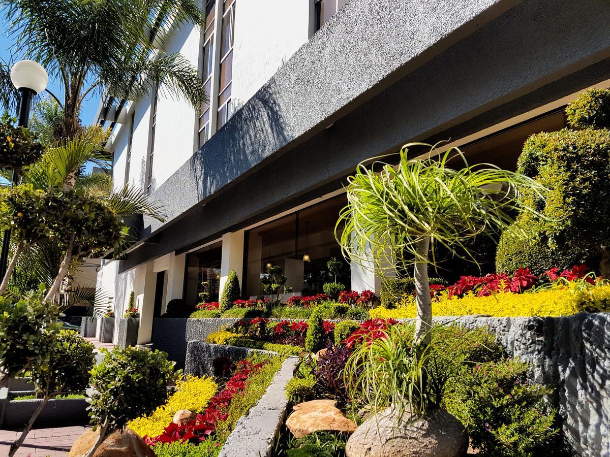 Hotel Las Pergolas Guadalajara Exterior foto